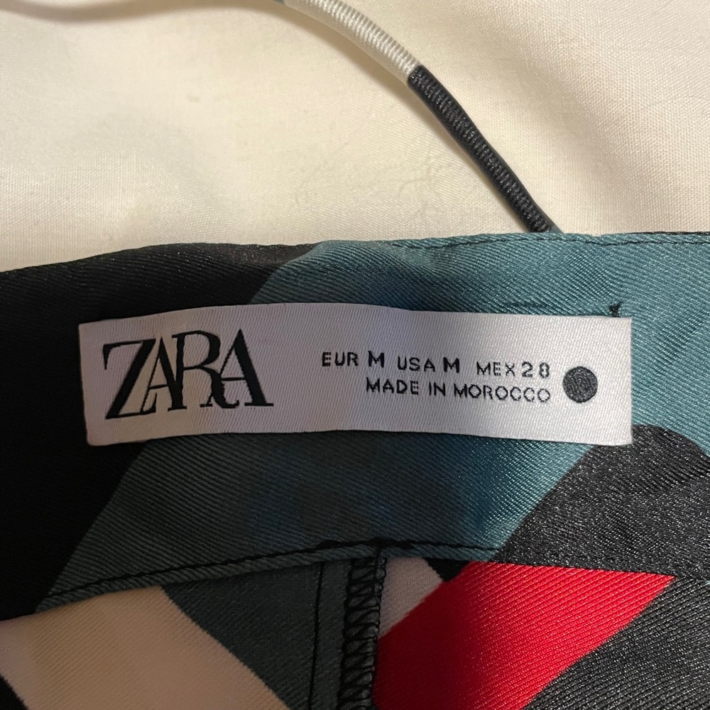 Zara Top - Picture 3 of 3